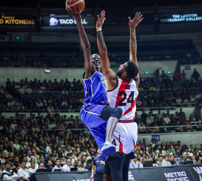 爱奇艺体育在线观看-PBA文班亚马？波尔场均37.3+16.3+3.5帽 太阳未续约他后悔吗？|蒂姆·波尔|菲尼克斯太阳队|纽约尼克斯队|奥兰多魔术队|波尔-波尔_新浪体育_新浪新闻